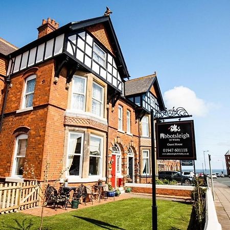 Abbotsleigh Of Whitby Bed & Breakfast Екстериор снимка