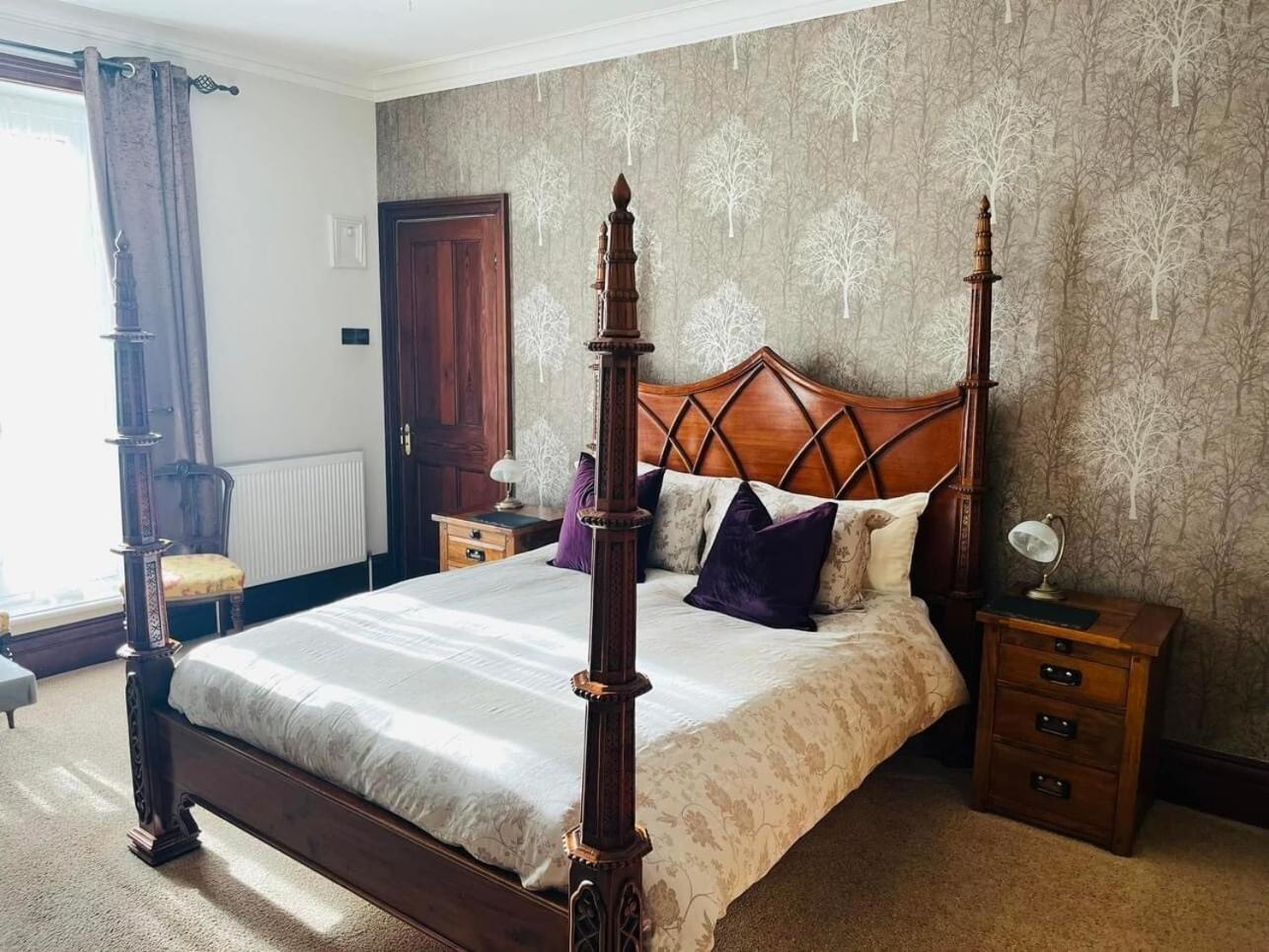 Abbotsleigh Of Whitby Bed & Breakfast Екстериор снимка